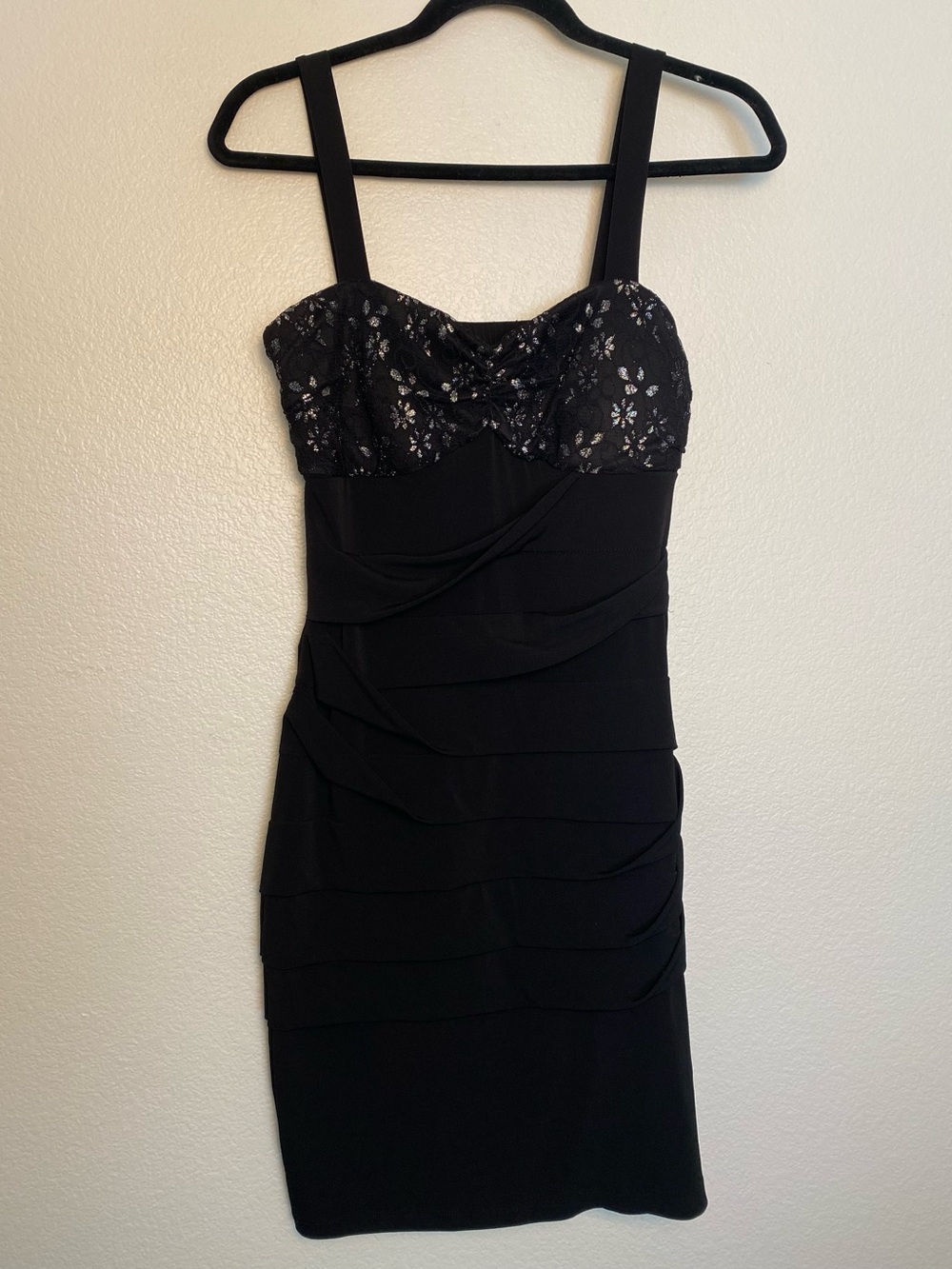 EUC Valerie Bertinelli Y2K Lace Bustier Bodycon Mini Dress – Size 8